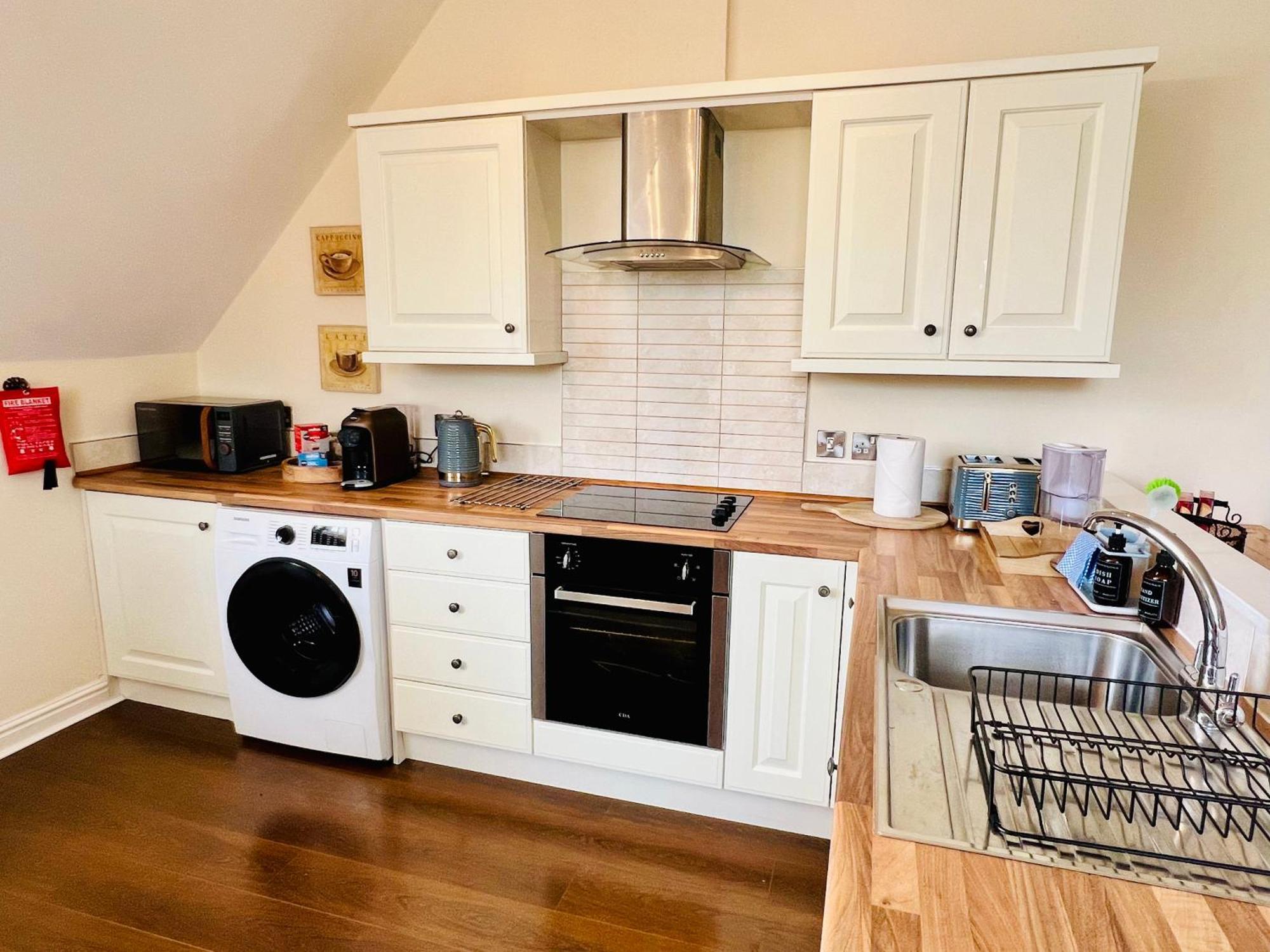 Top Floor Double En-Suite Br Apartment Central Matlock Matlock  Buitenkant foto